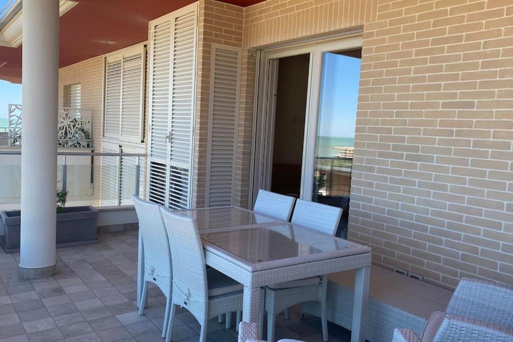 Appartamento “Le Vele” Porto San Giorgio Extérieur photo